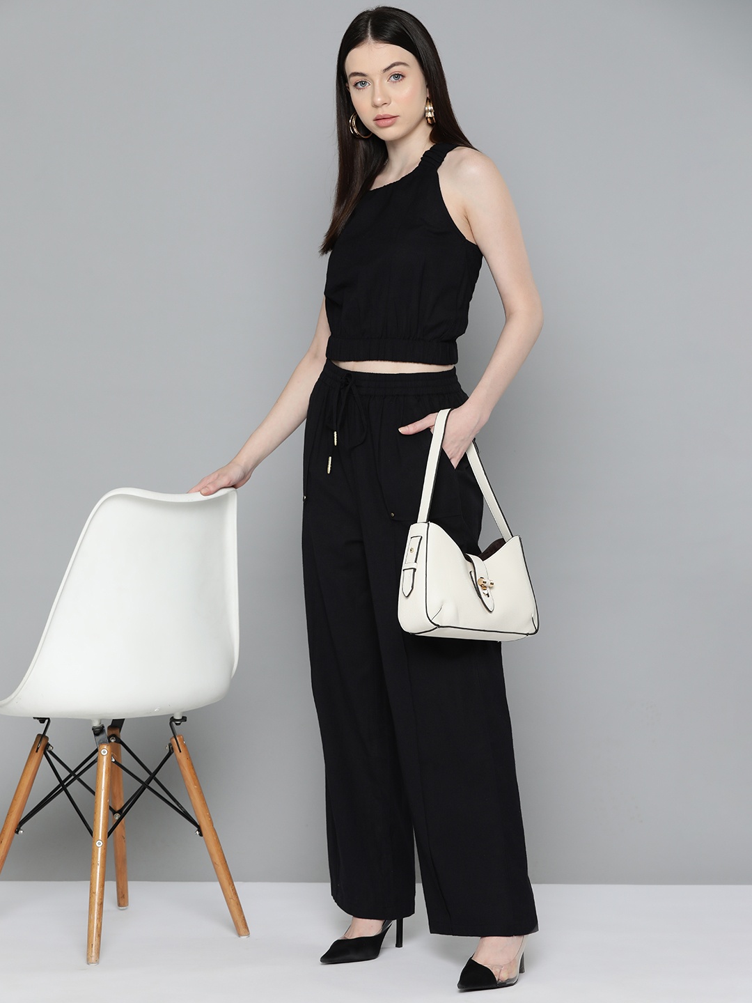 

Chemistry Top with Wide Leg Trousers, Black