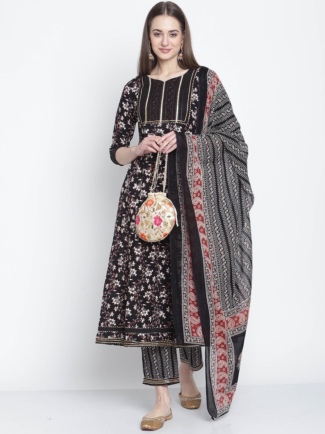 

Rajnandini Women Floral Printed Gotta Patti Pure Cotton Kurta & Trouser With Dupatta, Black