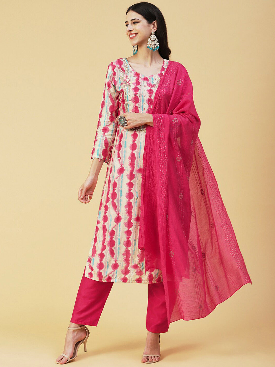 

FASHOR Women Dyed Beads and Stones Kurta with Trousers & With Dupatta, Magenta