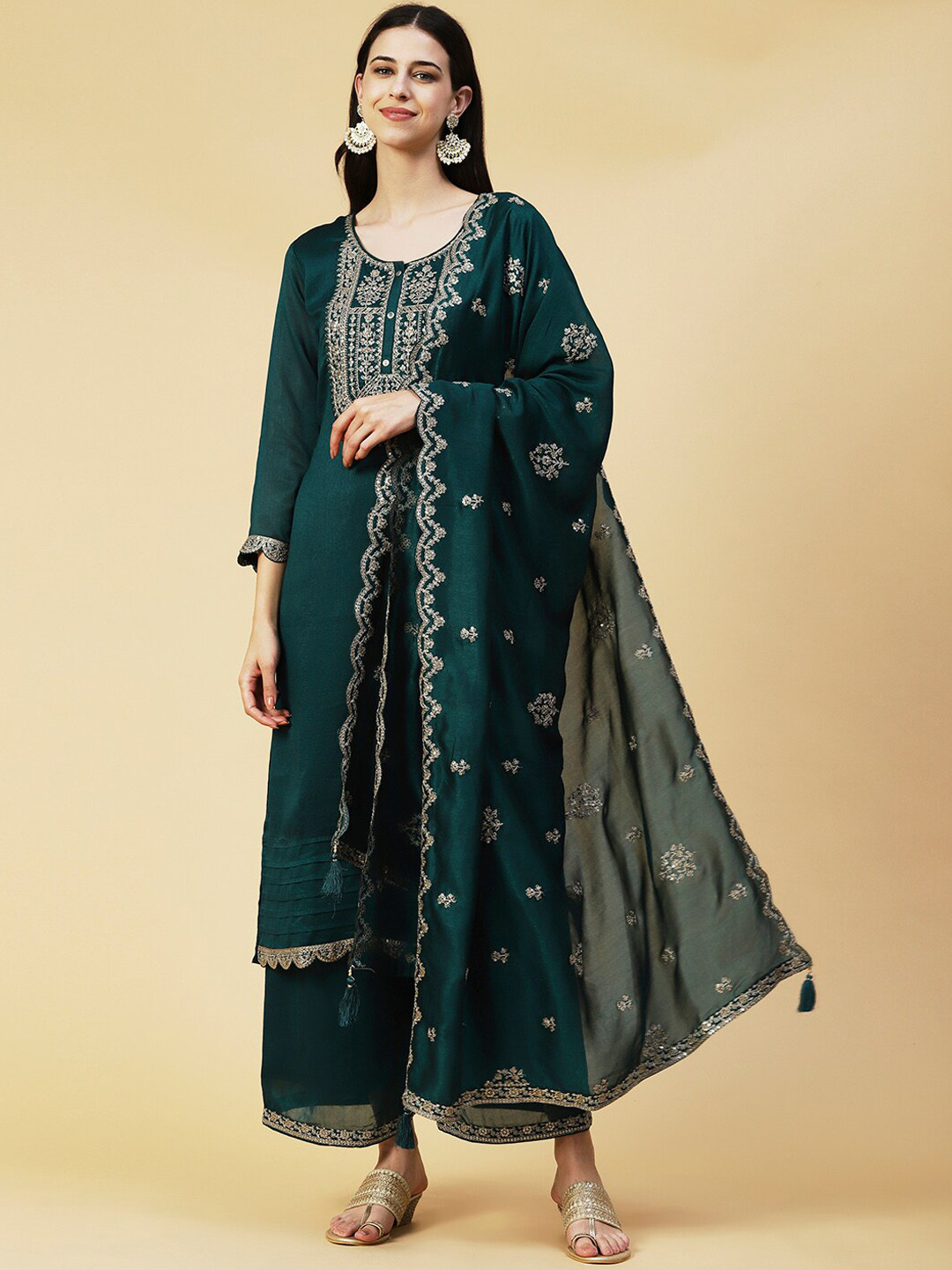 

FASHOR Embroidered Silk Crepe Kurta with Palazzos & With Dupatta, Green