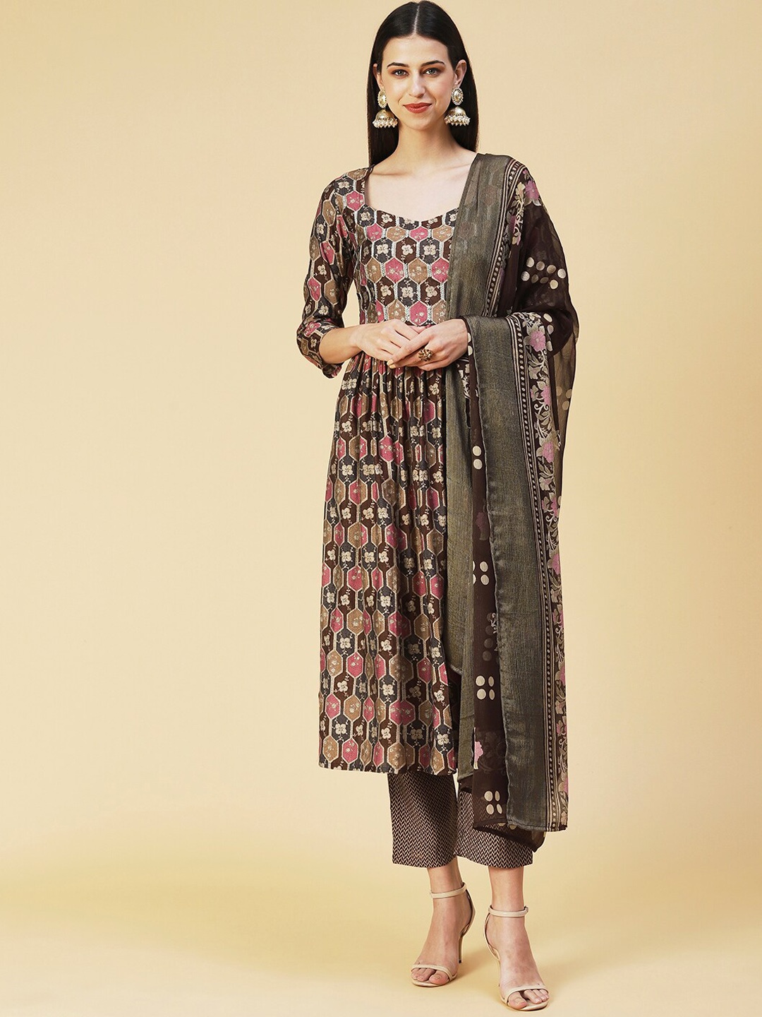 

FASHOR Women Geometric Printed Kurta with Trousers & Dupatta, Brown