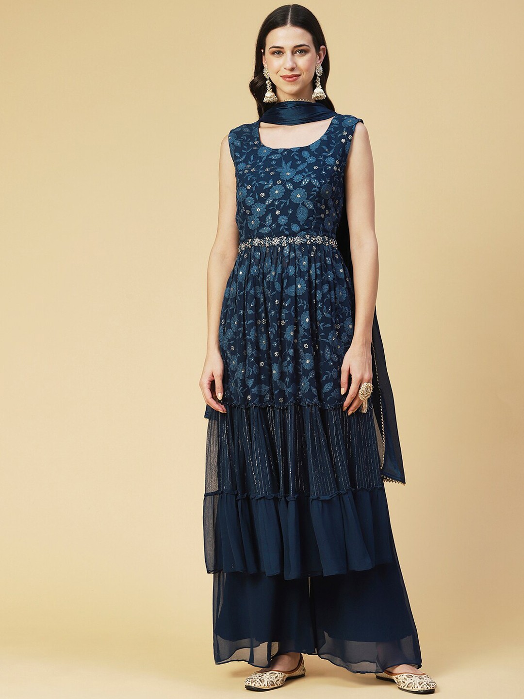 

FASHOR Women Floral Printed Tiered Beads and Stones Kurta with Palazzos & Dupatta, Teal