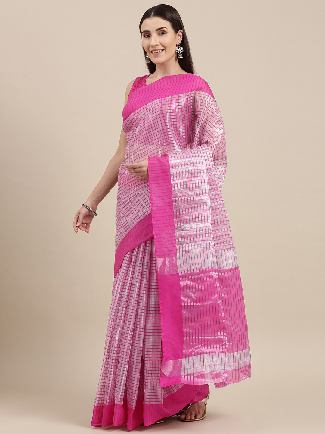

Pavechas Checked Zari Saree, Pink