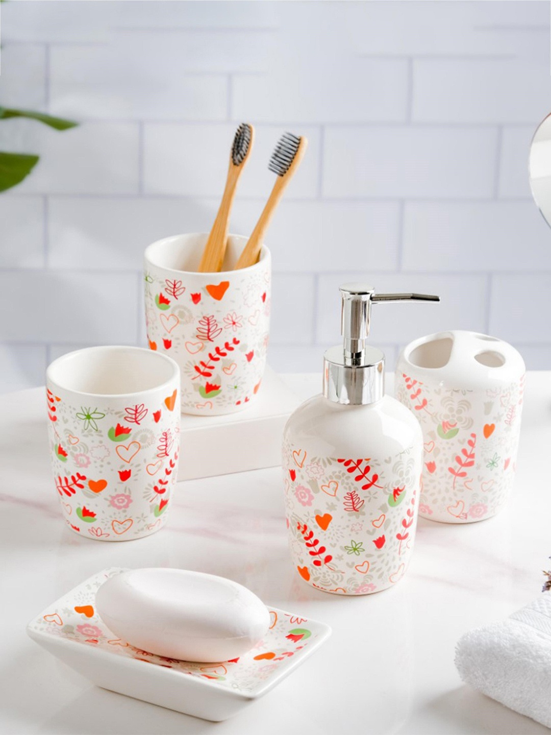 Nestasia Eclectic 5 Pc White & Orange Printed Ceramic Bathroom Accessories