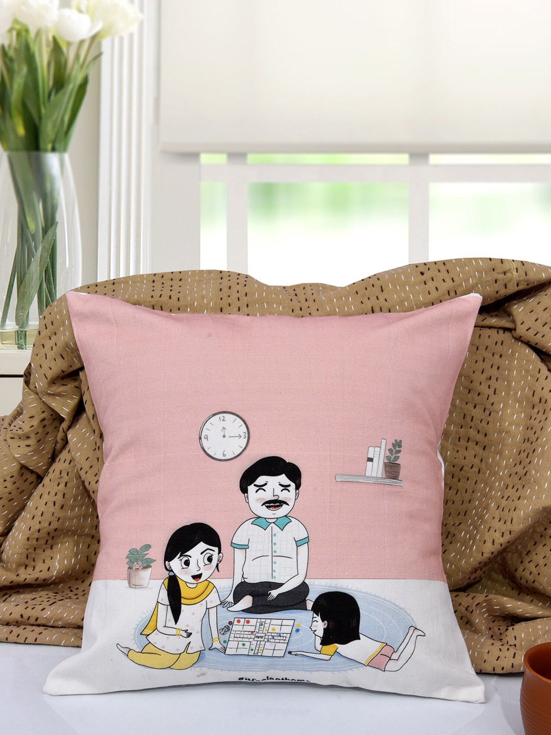 

EverHOME Pink & White Graphic Printed Cotton Square Cushion Cover