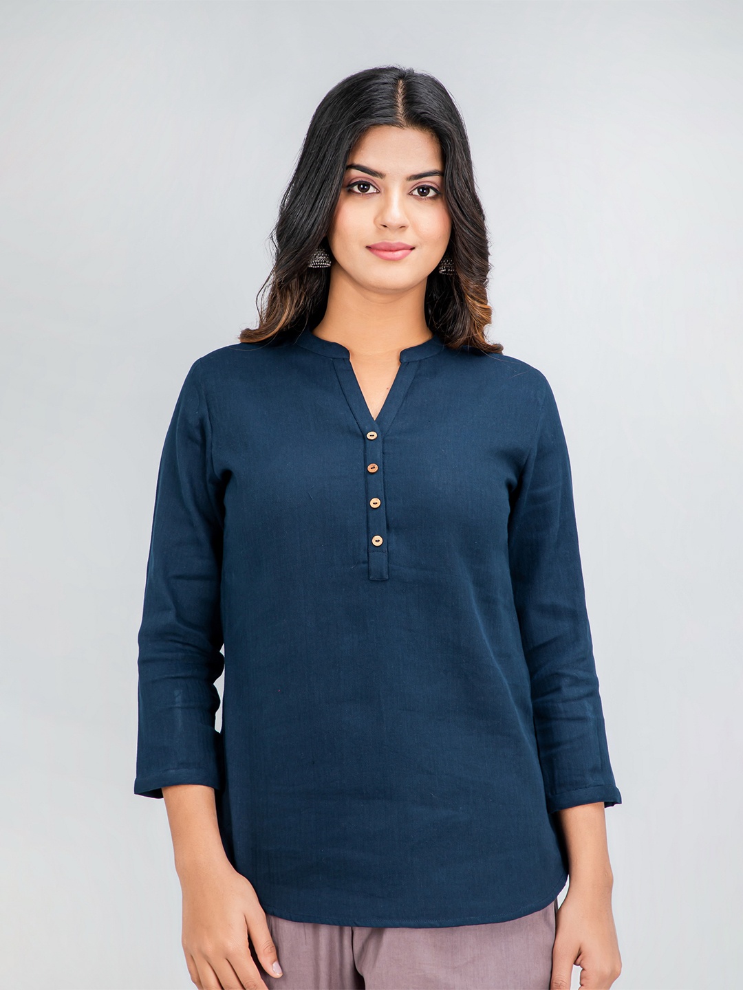 

SUTI Mandarin Collar Cotton Top, Blue