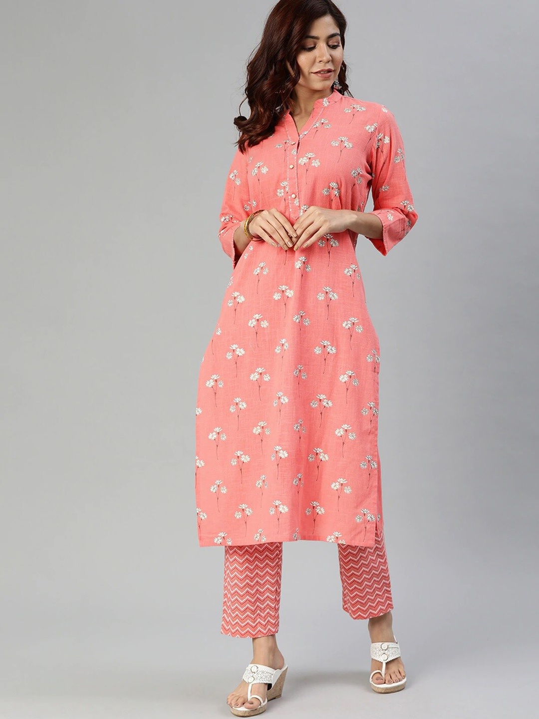 

Divena Embroidered Pure Cotton Straight Kurta with Trousers, Coral