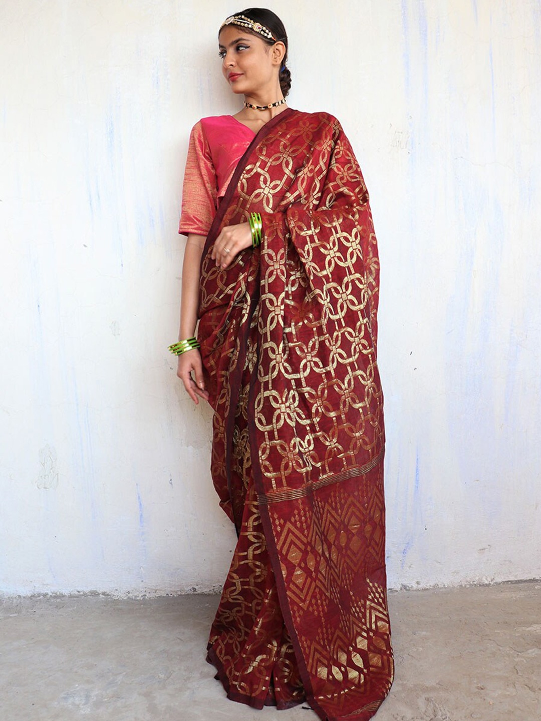 

Chidiyaa Woven Design Zari Jamdani Saree, Maroon