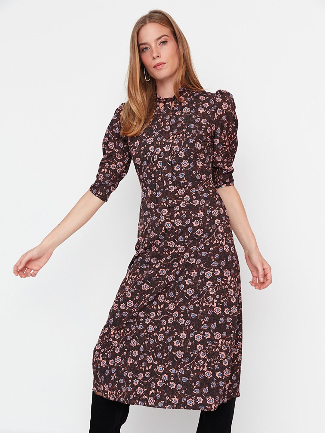

Trendyol Floral Printed Tie-Up Neck Midi Dress, Brown