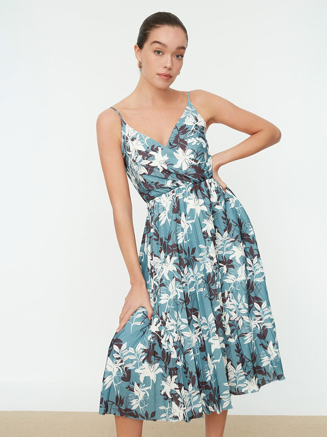

Trendyol Shoulder Strap Floral Printed Fit & Flare Midi Dress, Green