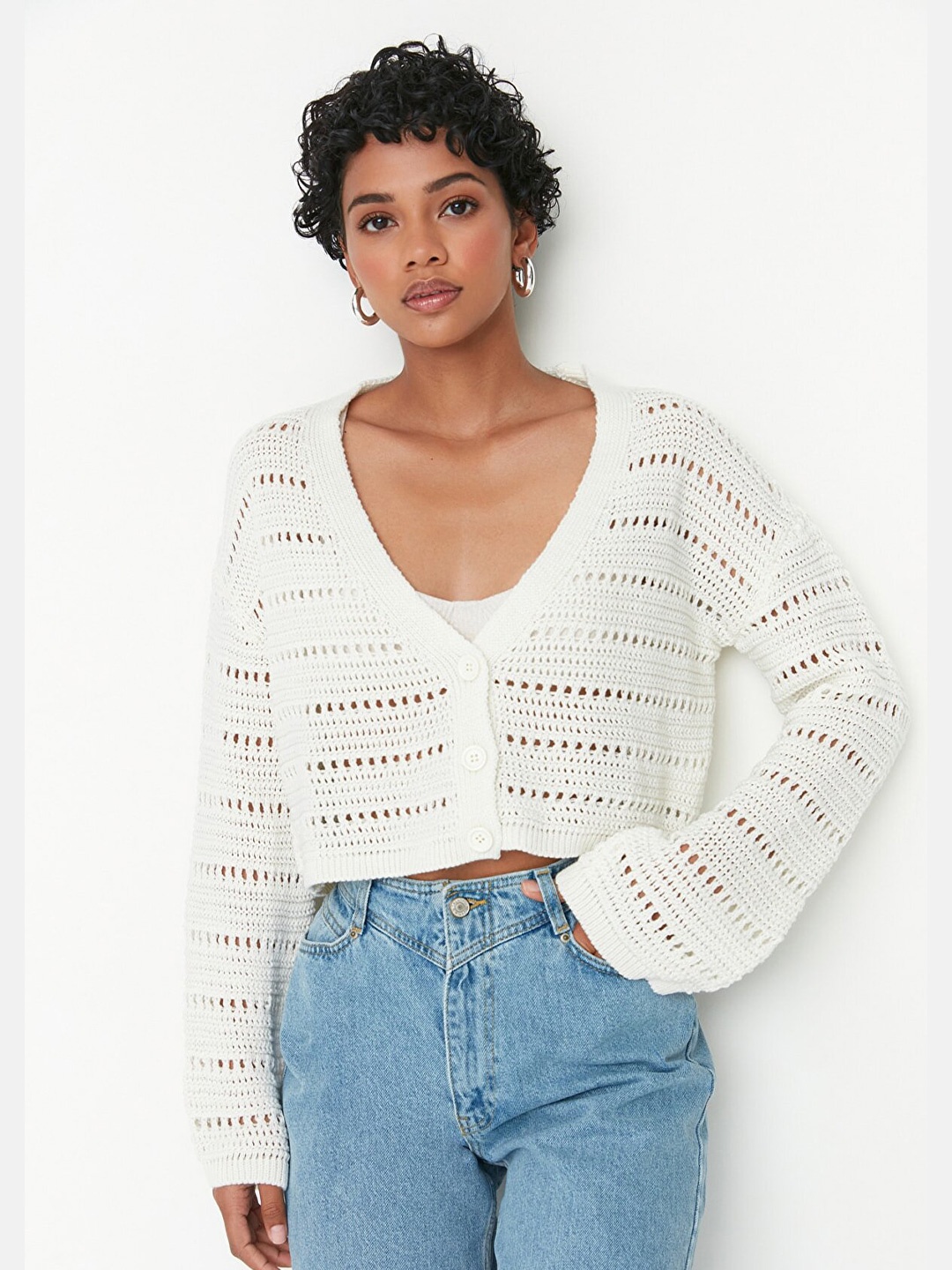 

Trendyol Extended Sleeves Crop Acrylic Top, Off white