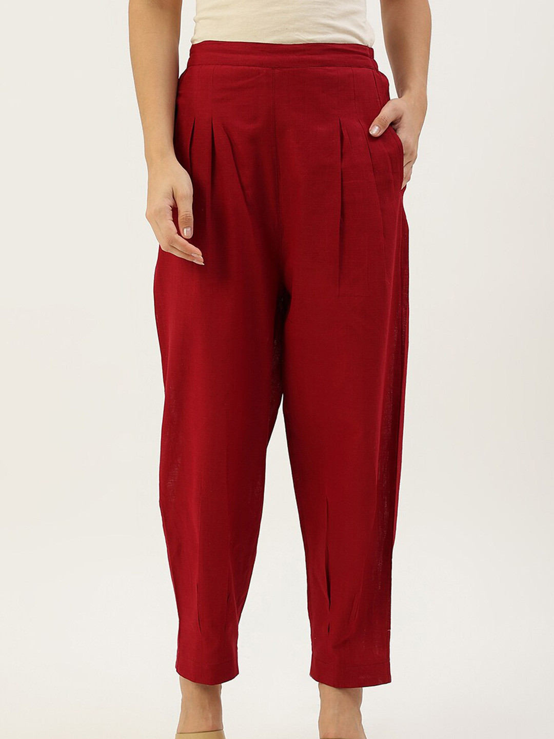 

Lokatita Women Maroon Loose Fit Pleated Trousers