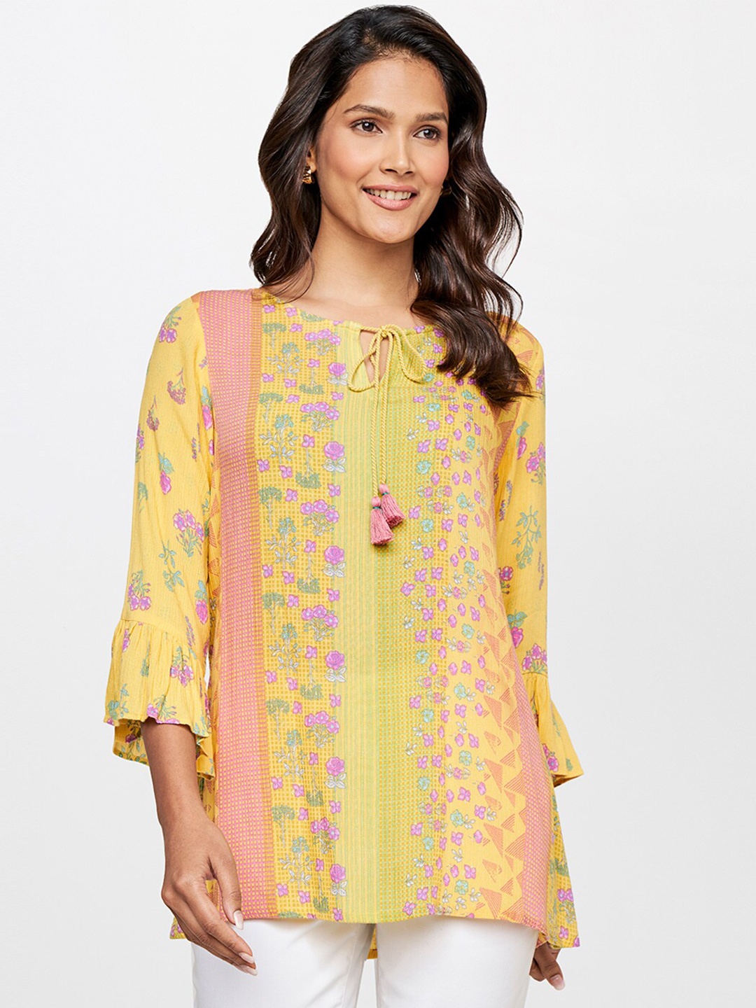 

itse Yellow Floral Print Tie-Up Neck Top