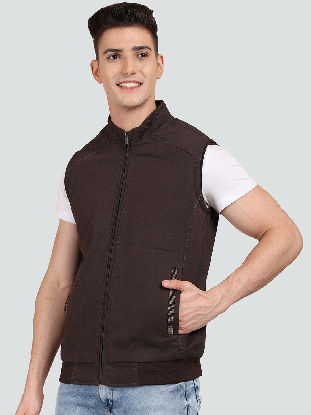 

YOUNG CLUB CLASSIC Men Checked Cotton Lightweight Bomber Jacket, Coffee brown
