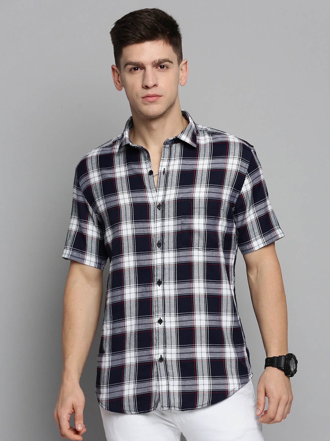

SHOWOFF Men Comfort Fit Tartan Checks Cotton Casual Shirt, Navy blue