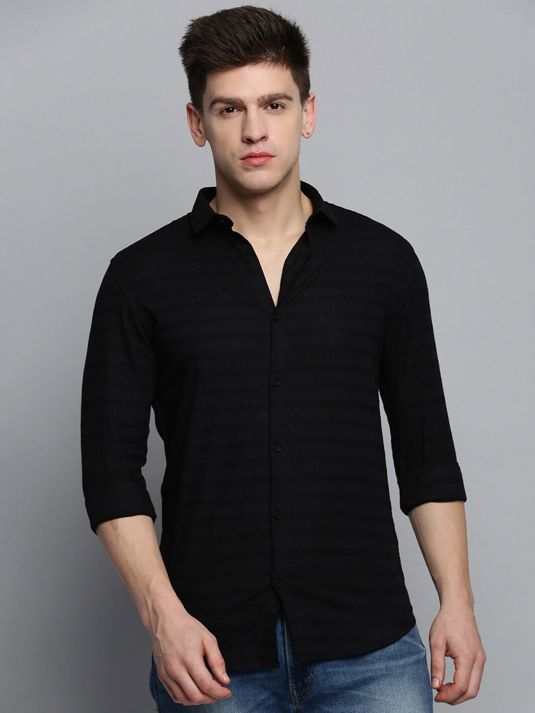 

SHOWOFF Men Classic Striped Casual Cotton Shirt, Black