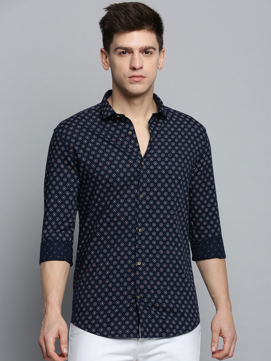 

SHOWOFF Men Comfort Printed Casual Cotton Shirt, Navy blue