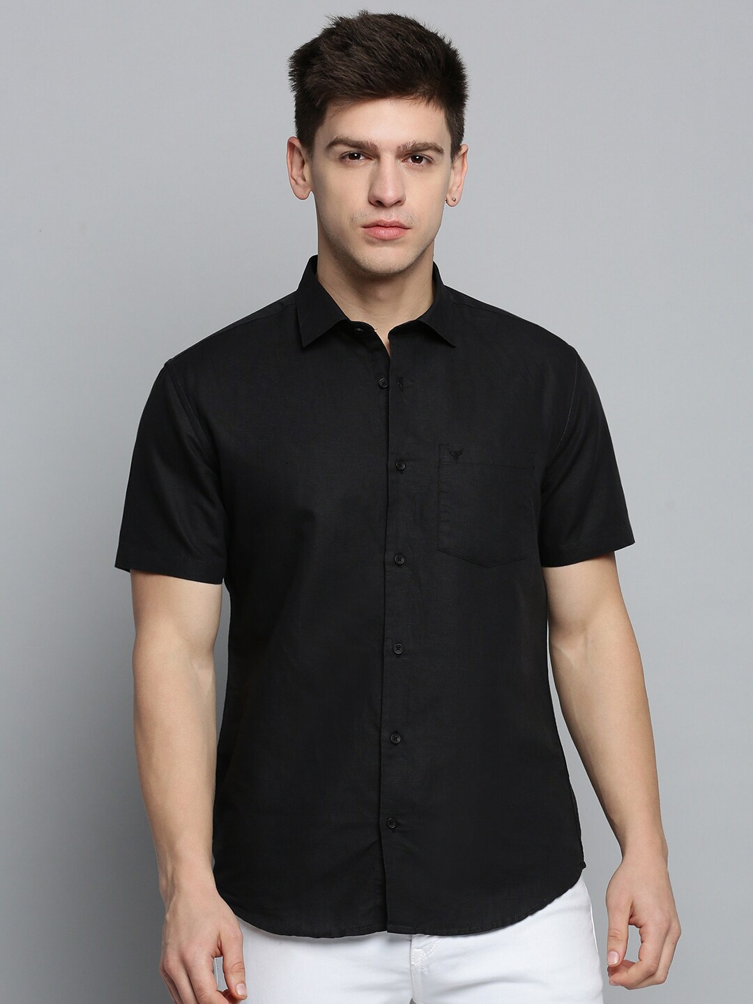 

SHOWOFF Men Comfort Casual Linen Shirt, Black