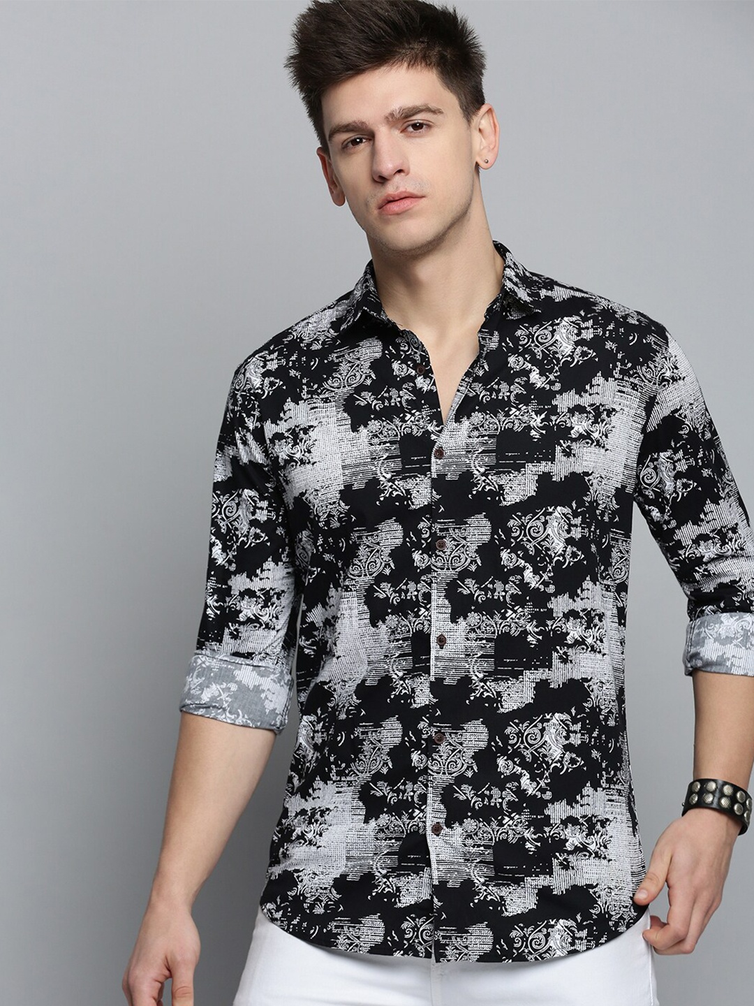 

SHOWOFF Men Comfort Printed Casual Cotton Shirt, Black