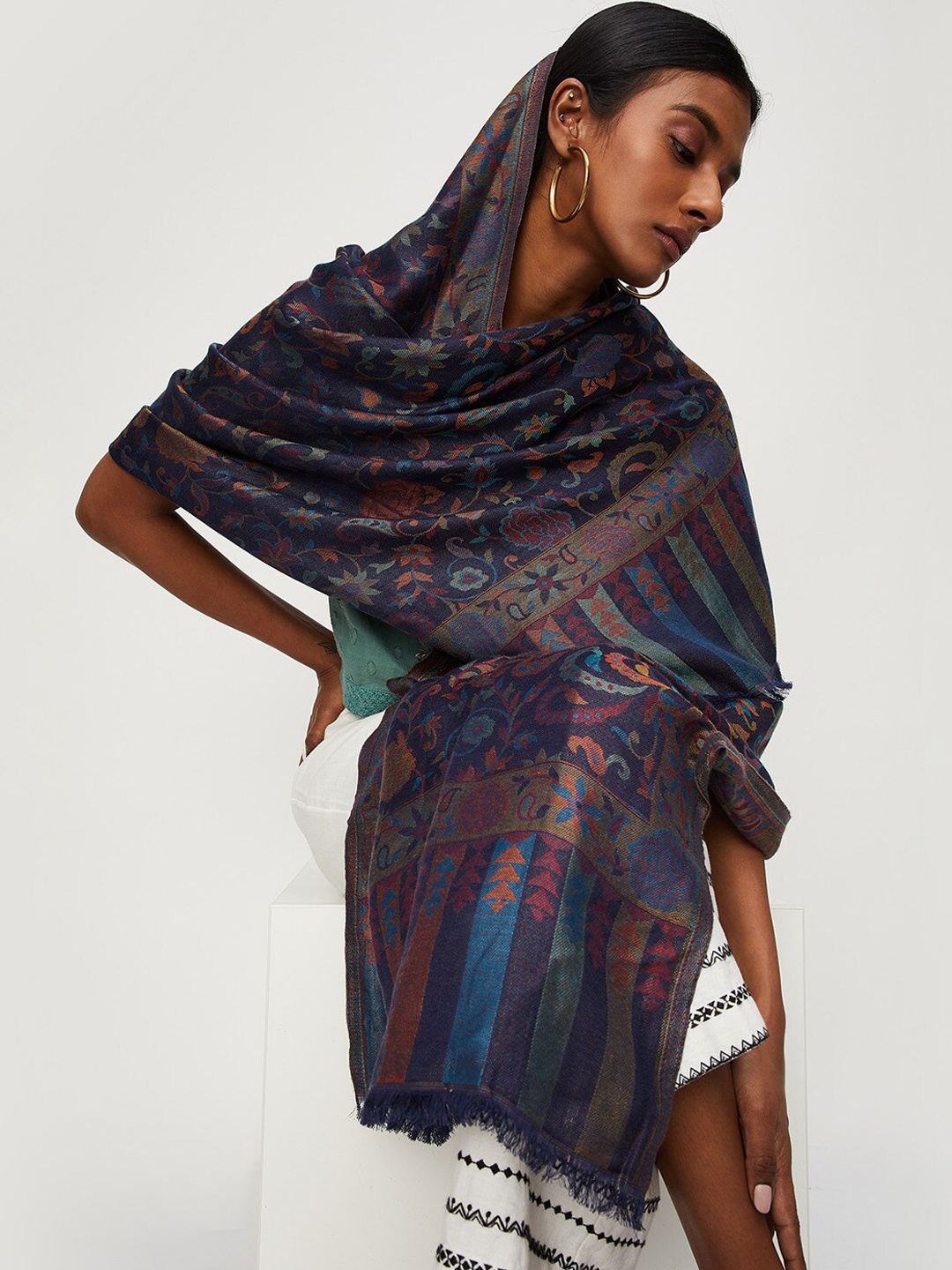 

max Women Woven-Design Ethnic Motifs Printed Shawl, Blue