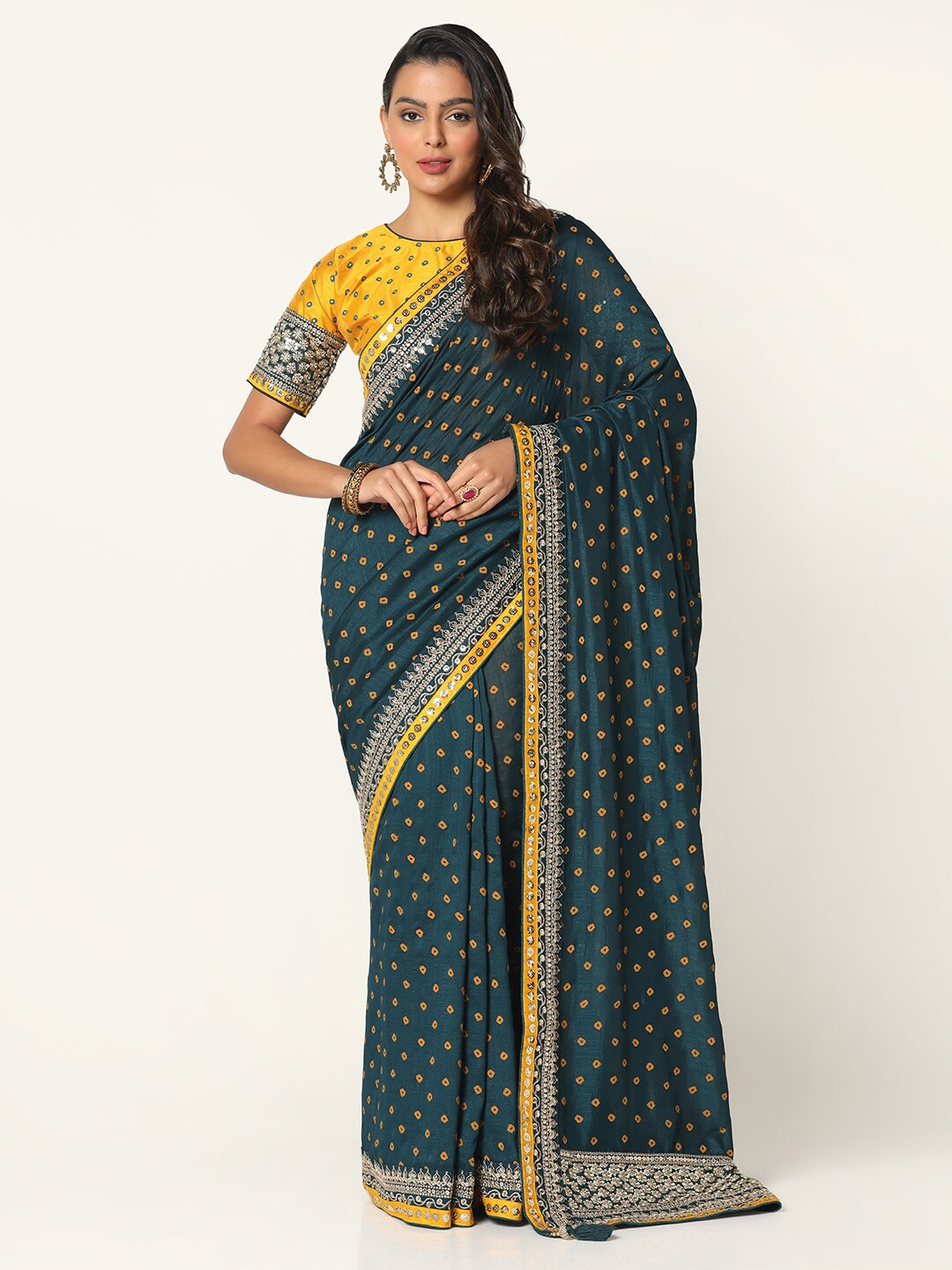 

BOMBAY SELECTIONS Bandhani Sequinned Art Silk Bandhani Saree, Teal
