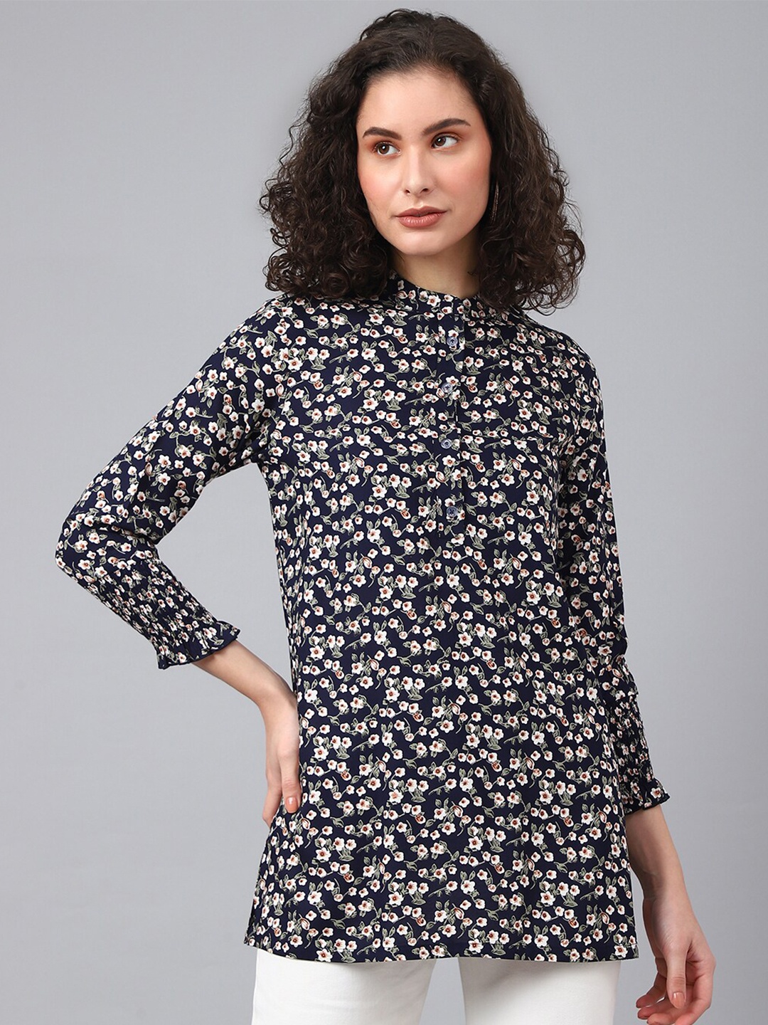 

DEEBACO Floral Printed Mandarin Collar Kurti, Navy blue