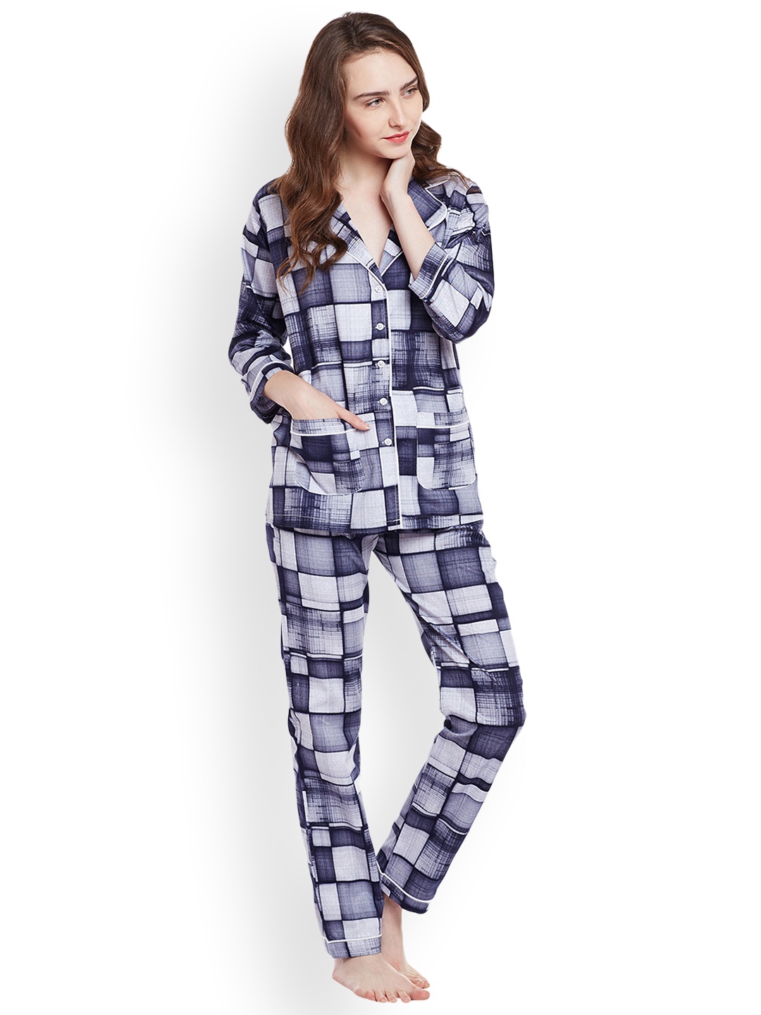 

Claura White & Blue Checked Night Suit cot-59