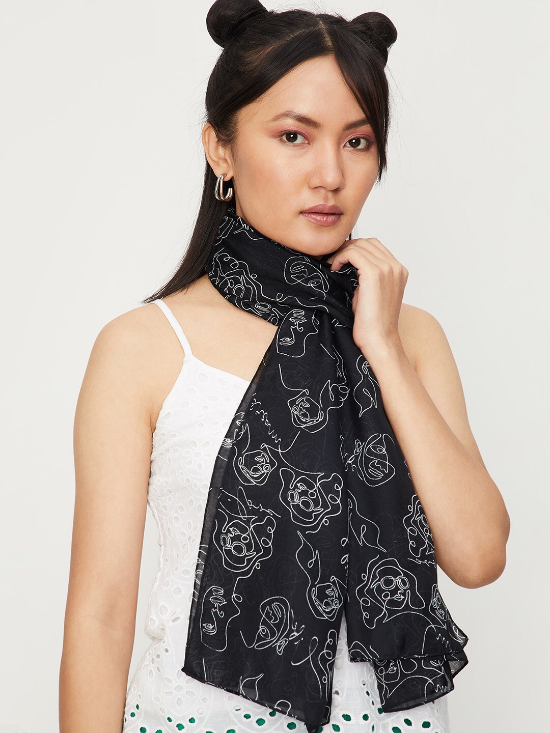 

max Women Abstract Printed Scarf, Black