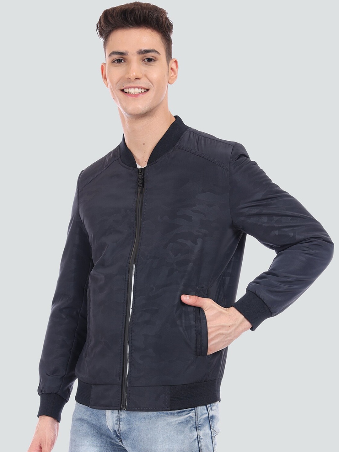 

YOUNG CLUB CLASSIC Men Camouflage Lightweight Bomber Jacket, Blue