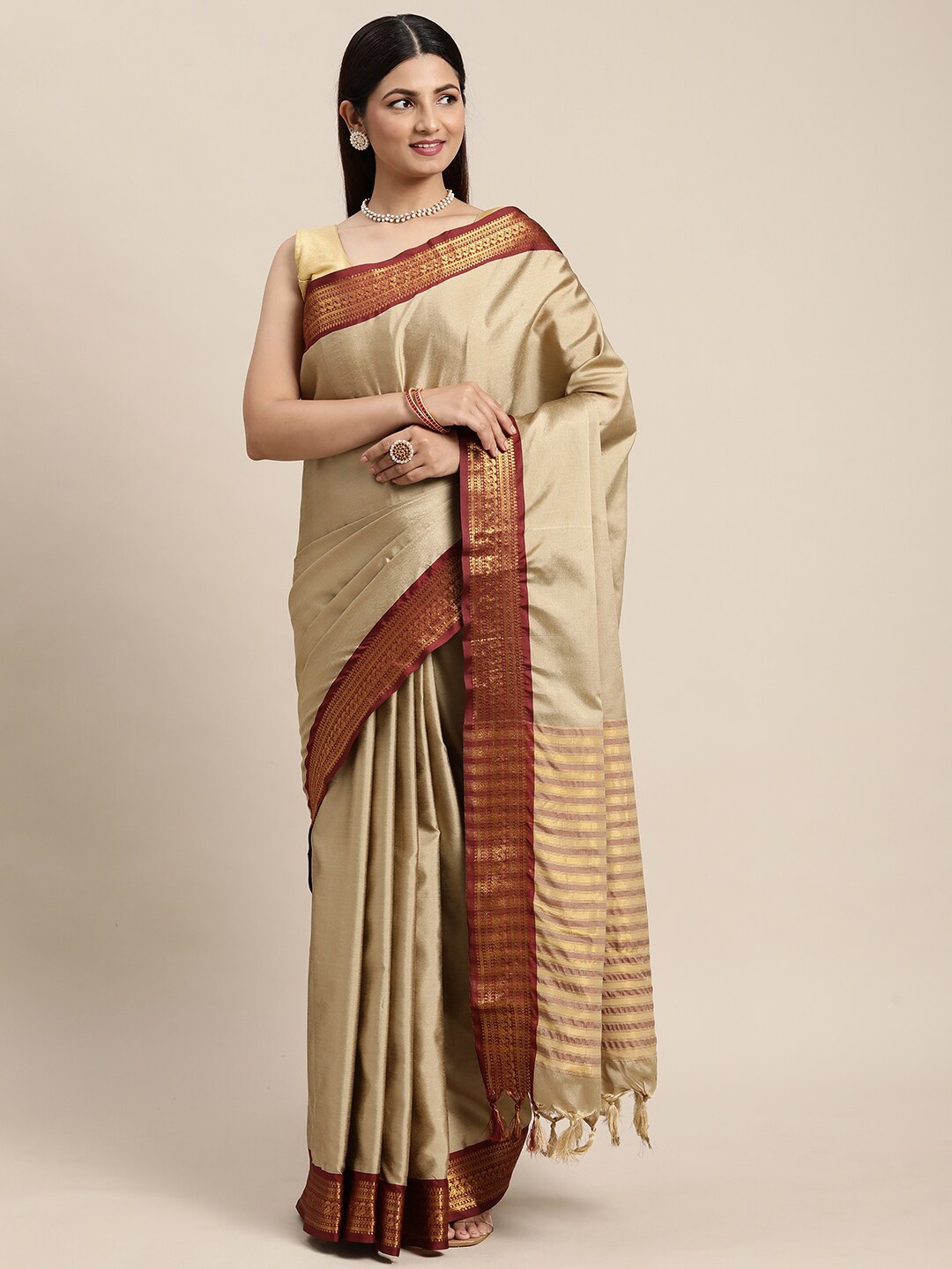

eshami Zari Boarded Saree, Cream