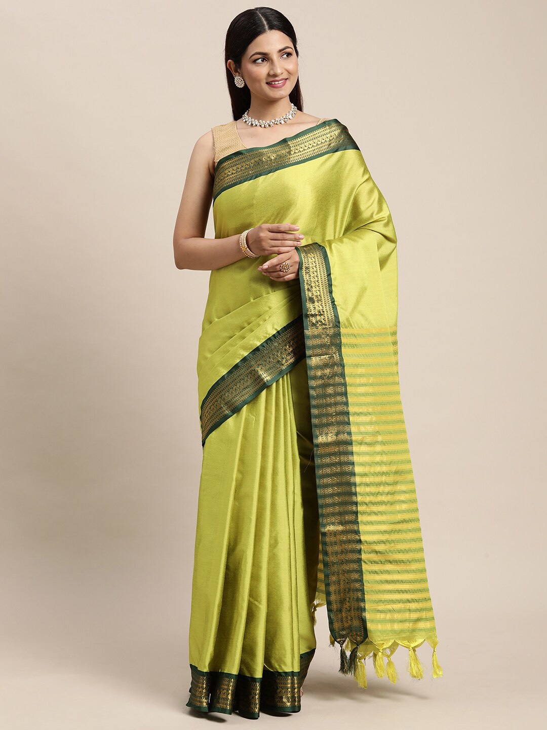 

eshami Zari Bordered Saree, Olive