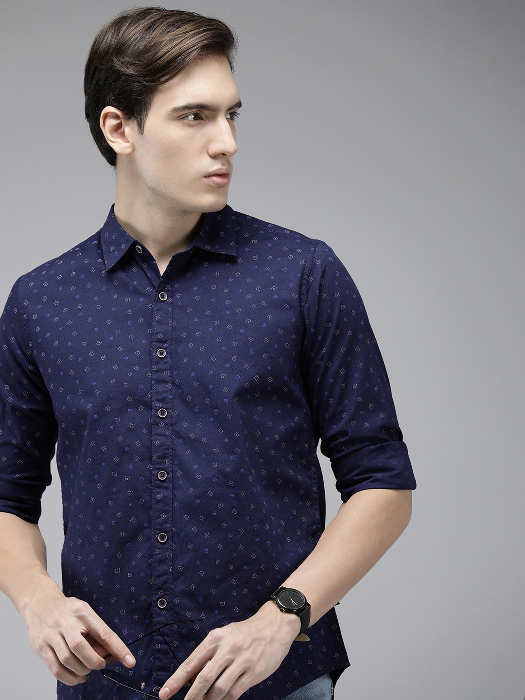 

Pepe Jeans Men Pure Cotton Geometric Print Casual Shirt, Navy blue