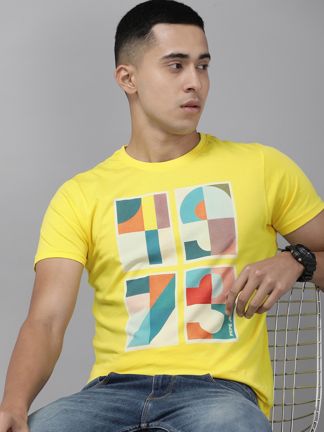 

Pepe Jeans Men Pure Cotton Graphic Printed Slim Fit T-shirt, Yellow