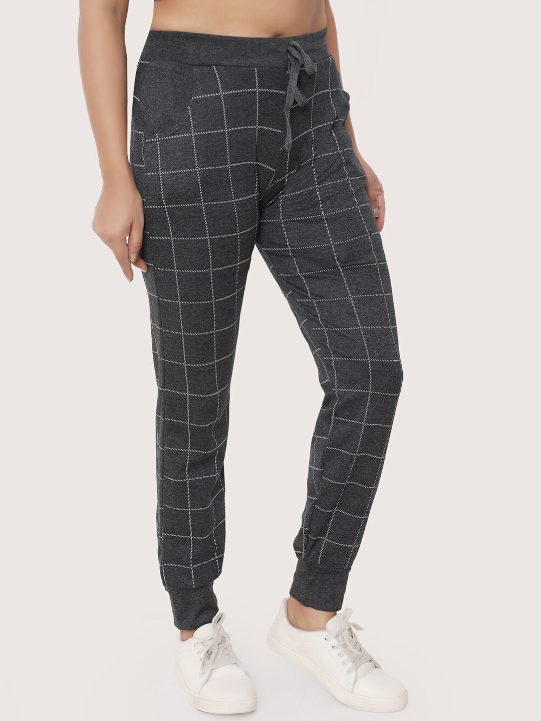 

ZRI Women Checked Cotton Regular Fit Joggers, Charcoal