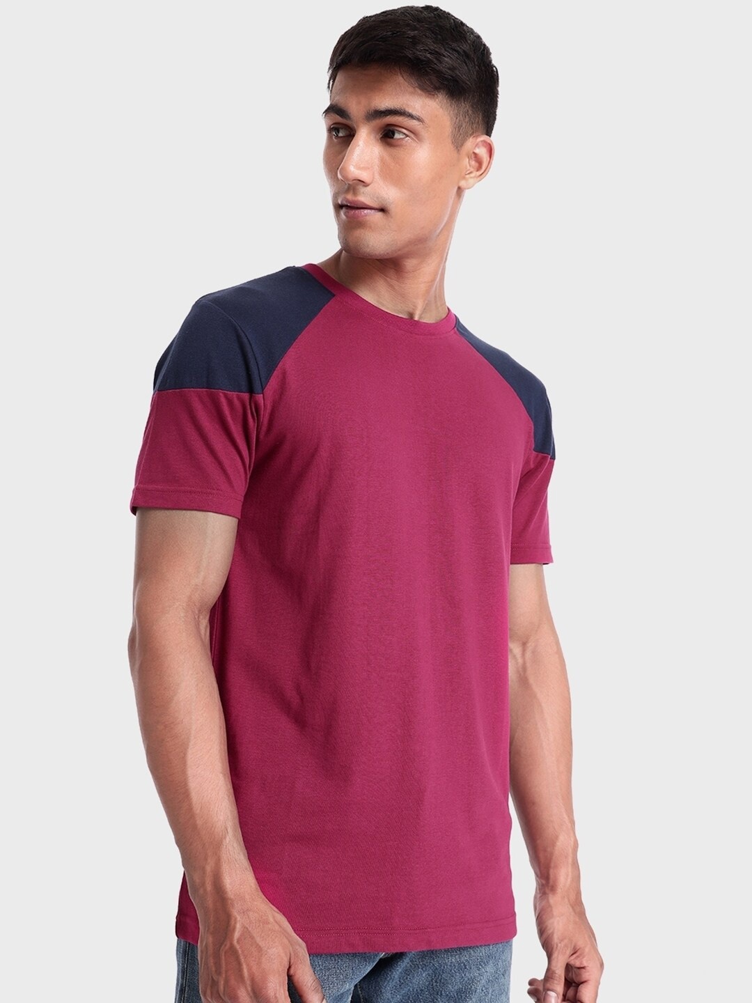 

Bewakoof Men Colourblocked Cotton T-shirt, Maroon