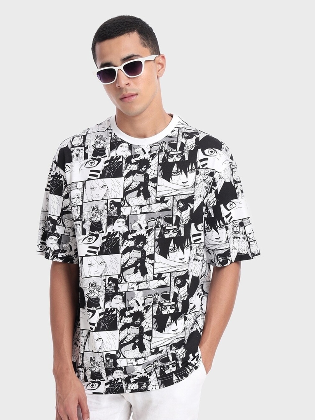 

Bewakoof Men Printed Loose T-shirt, White