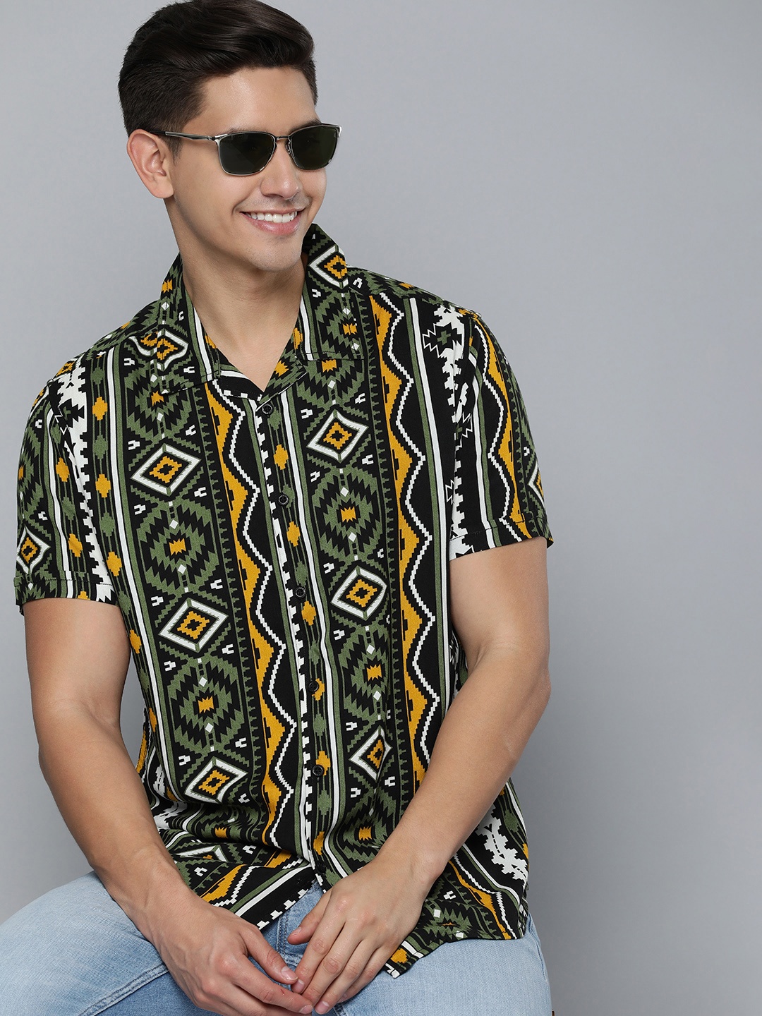 

HERE&NOW Men Slim Fit Printed Casual Shirt, Multi