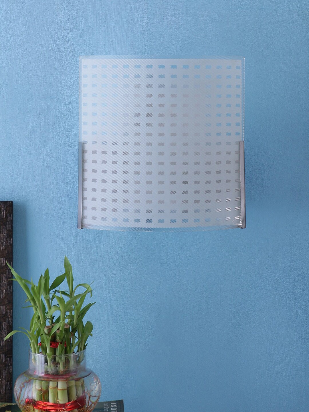 

Devansh White Textured Dual Glass Wall Mounted Lamp