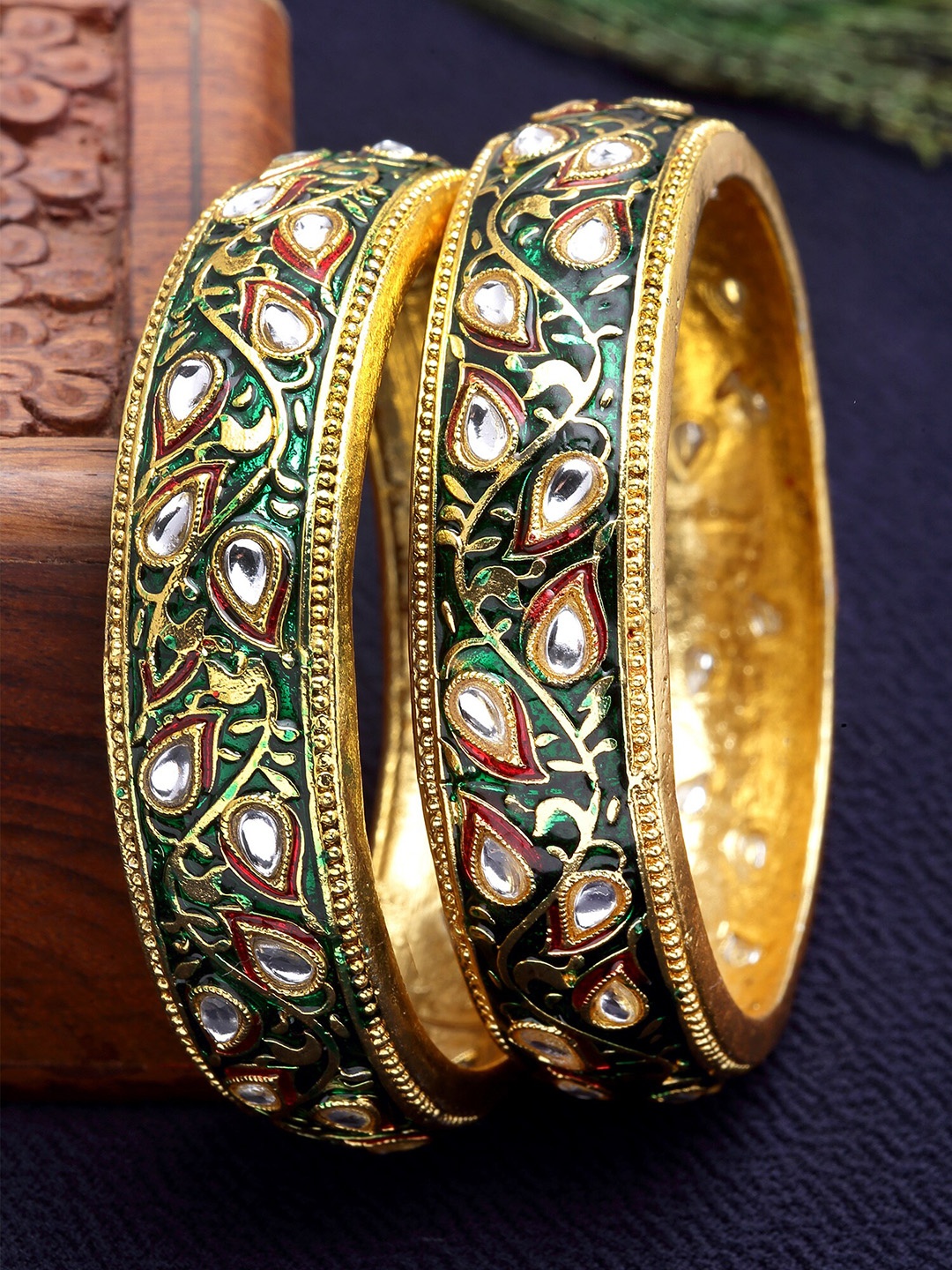 

KARATCART Set Of 2 Gold-Plated Kundan-Studded Antique Bangles