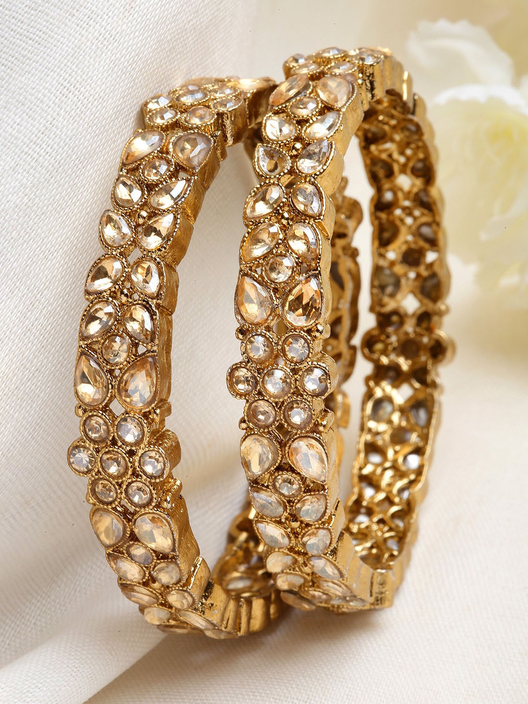 

KARATCART Set Of 2 Gold-Plated Kundan-Studded Bangles