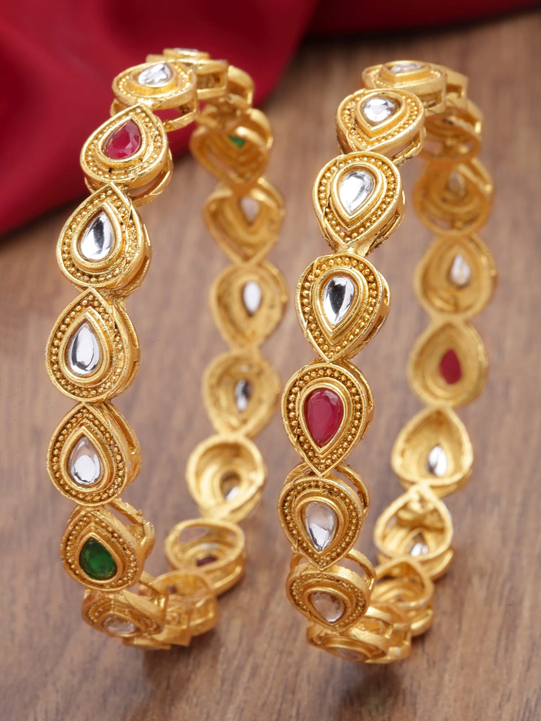 

KARATCART Set Of 2 Gold-Plated Kundan-Studded Bangles