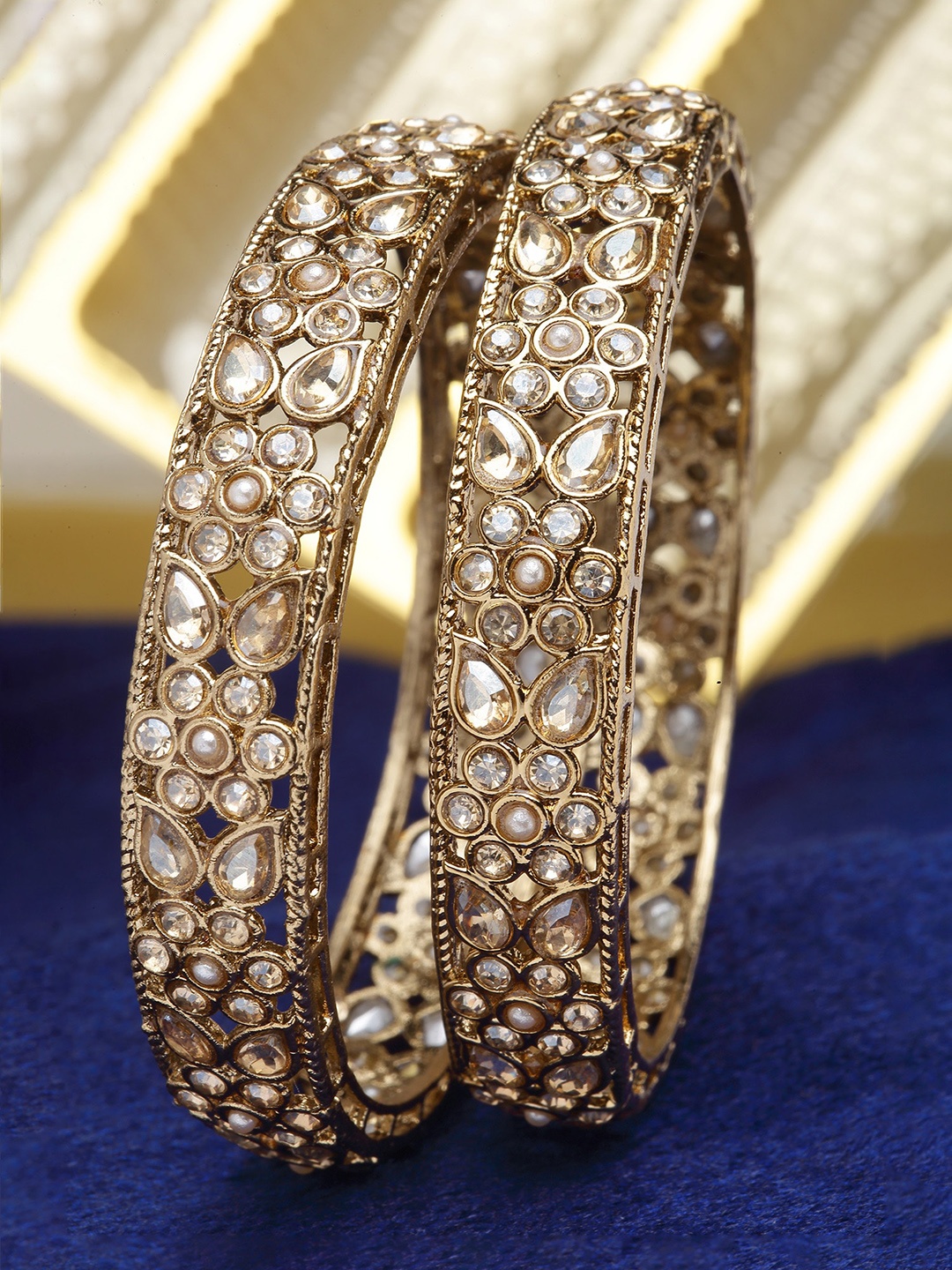 

KARATCART Set Of 2 Gold-Plated Kundan-Studded Antique Bangles, White