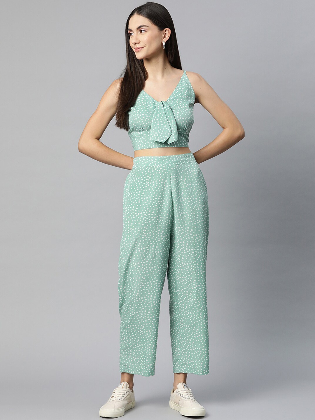 

SIRIKIT Women Printed Crop Top with Trouser Co-Ords, Green