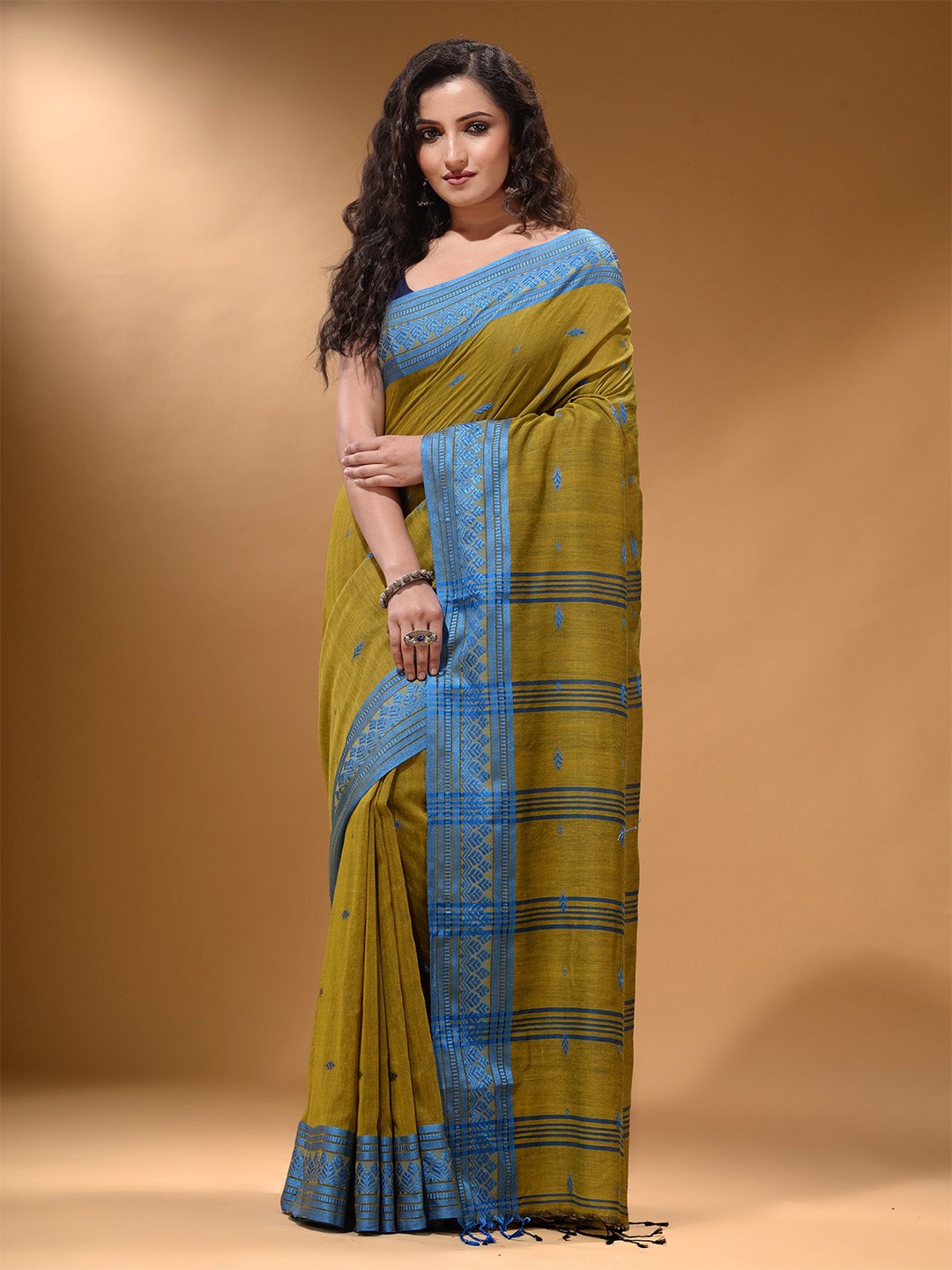 

Arhi Ethnic Motifs Pure Cotton Saree, Green