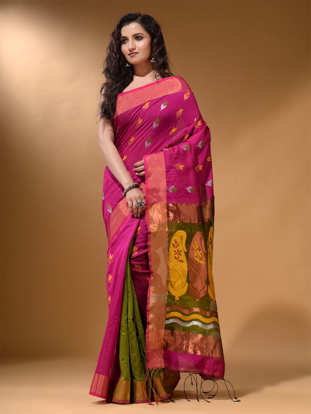 

Arhi Woven Design Ethnic Motifs Zari Saree, Magenta