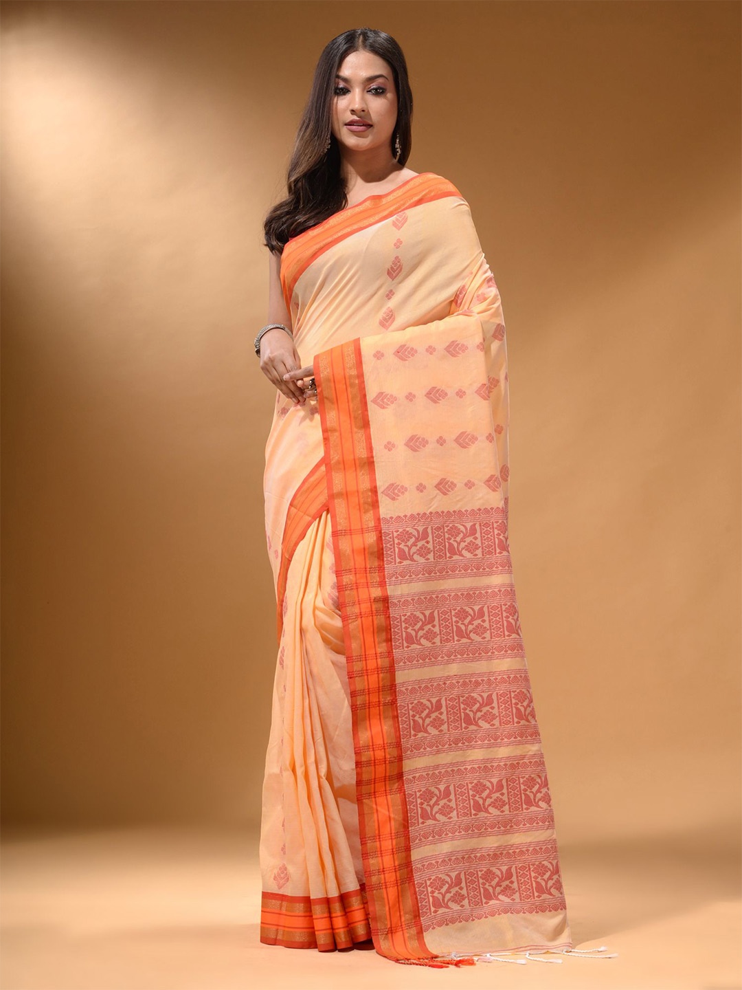 

Arhi Ethnic Motifs Printed Zari Bordered Saree, Cream