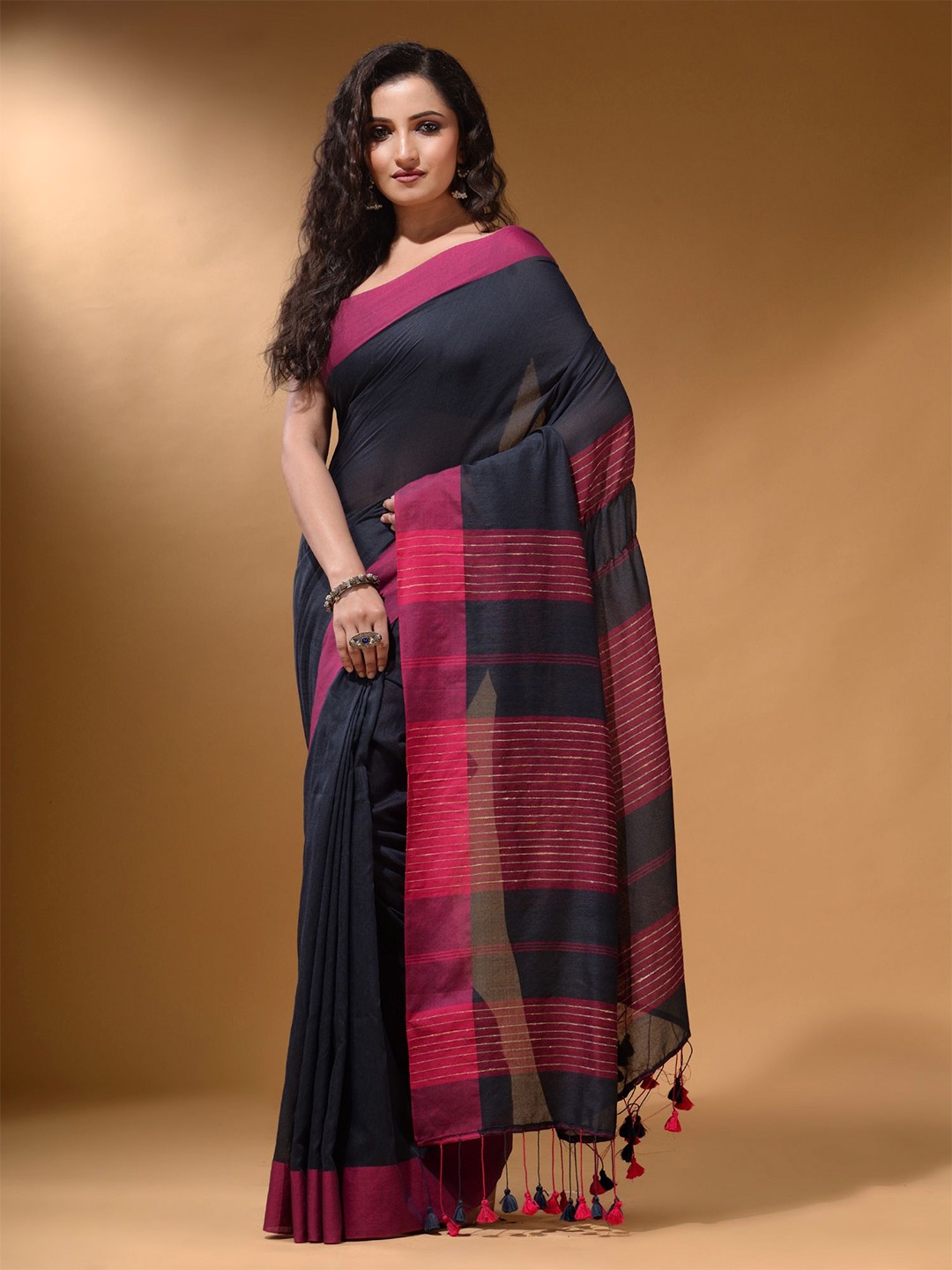 

Arhi Pure Cotton Saree, Charcoal