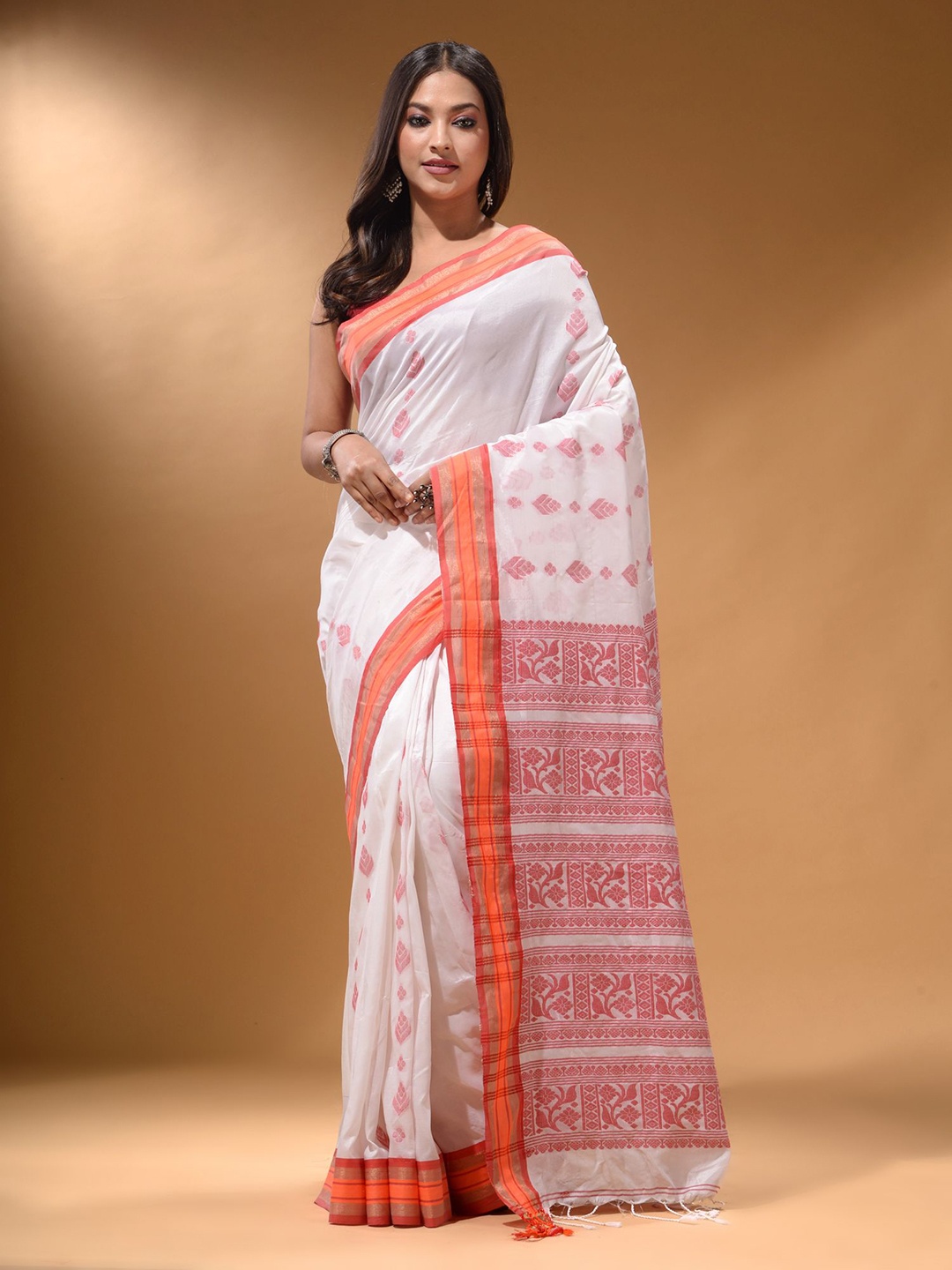 

Arhi Ethnic Motifs Zari Saree, White