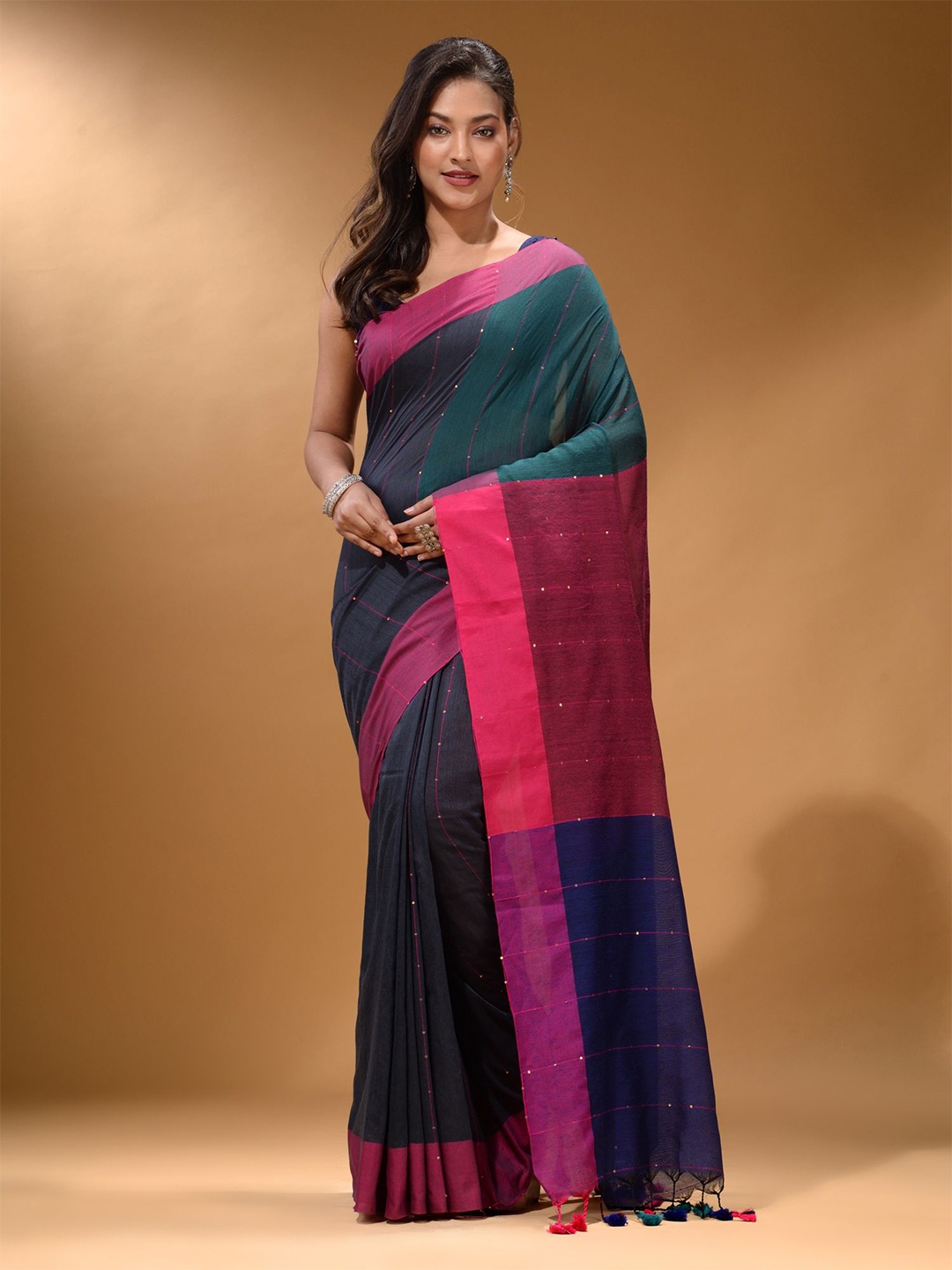 

Arhi Colourblocked Sequinned Pure Cotton Saree, Black