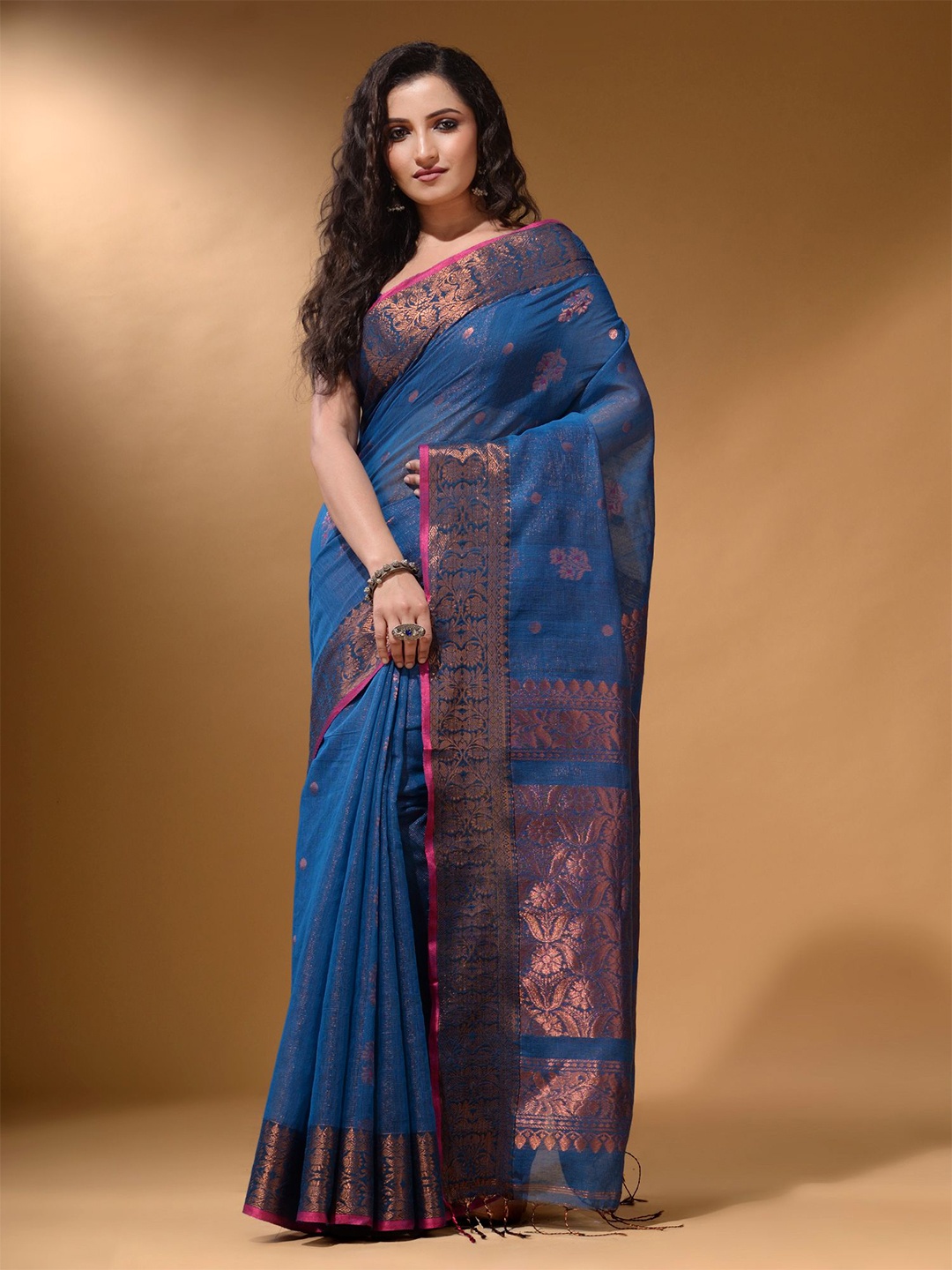 

Arhi Ethnic Motifs Woven design Zari Saree, Blue